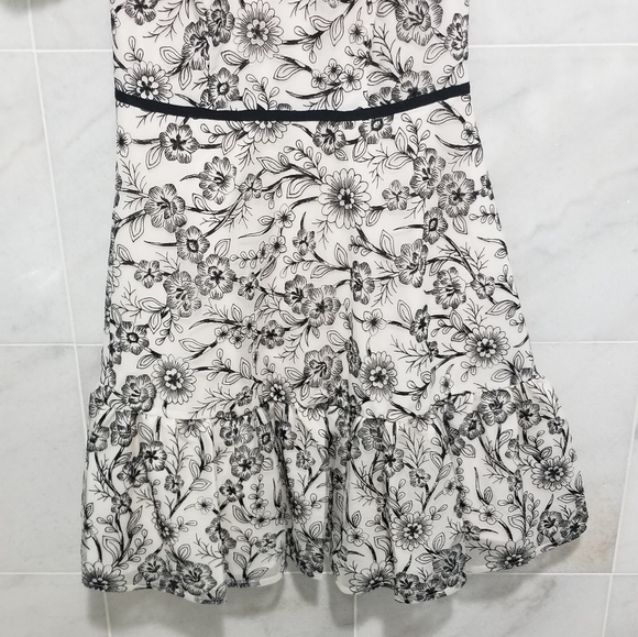 Gal Meets Glam Viola Raffia Floral Embroidered 0 - Picture 7 of 10